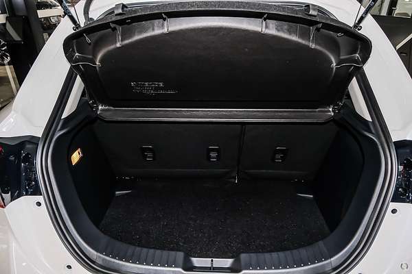 2025 Mazda 2 G15 Evolve DJ Series