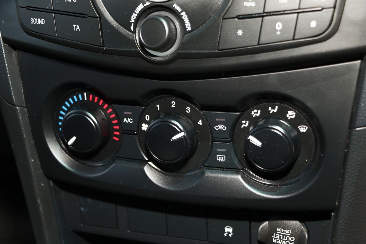 2017 Mazda BT-50 XT Hi-Rider UR Rear Wheel Drive