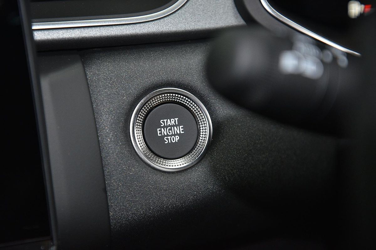 2025 Mitsubishi ASX Exceed XE