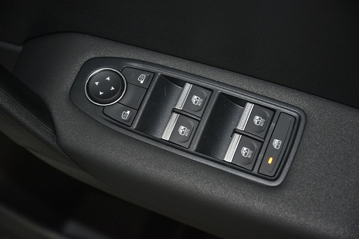 2025 Mitsubishi ASX LS XE