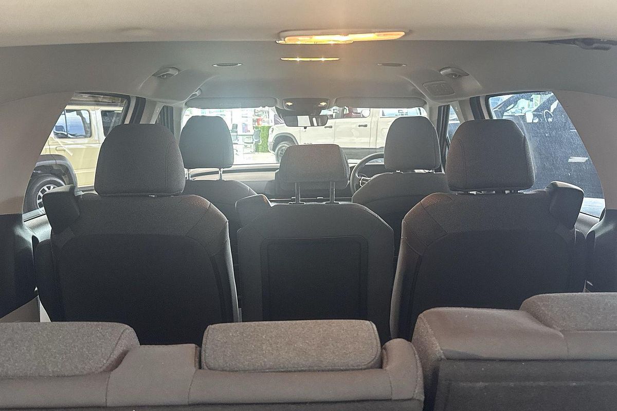 2023 Kia Carnival S KA4