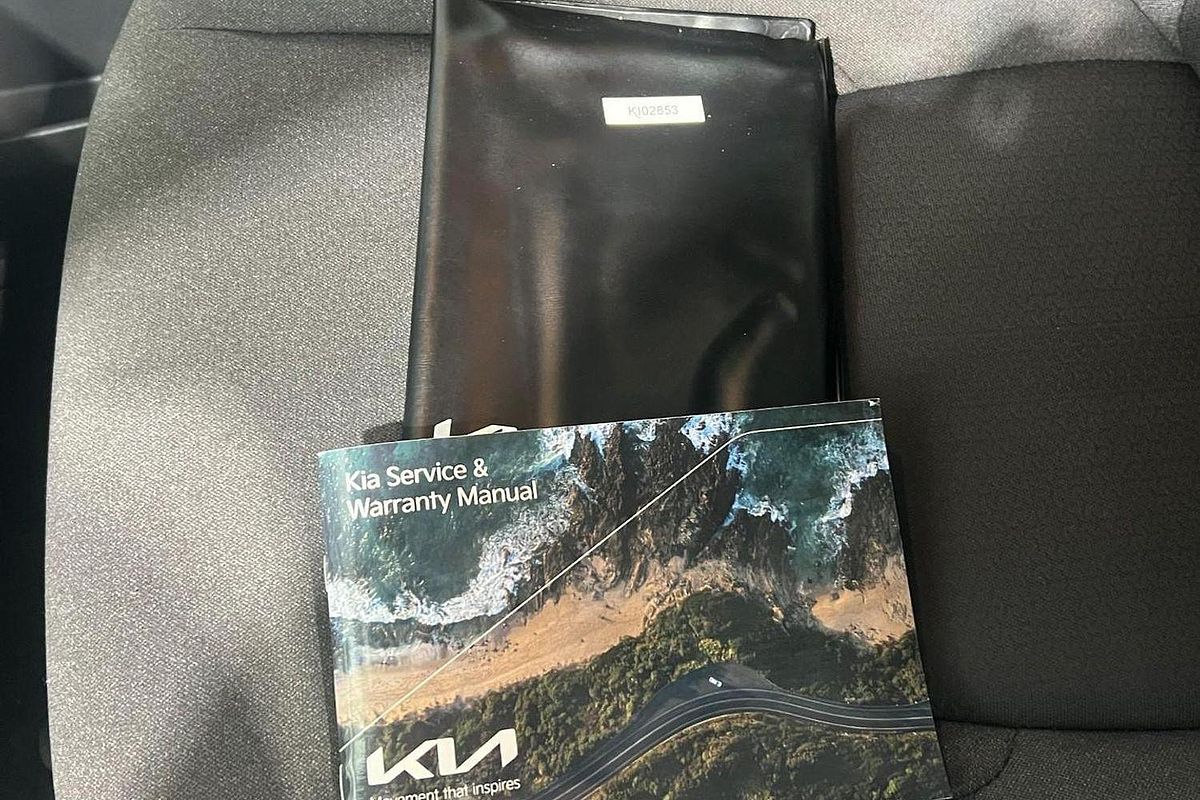 2023 Kia Carnival S KA4