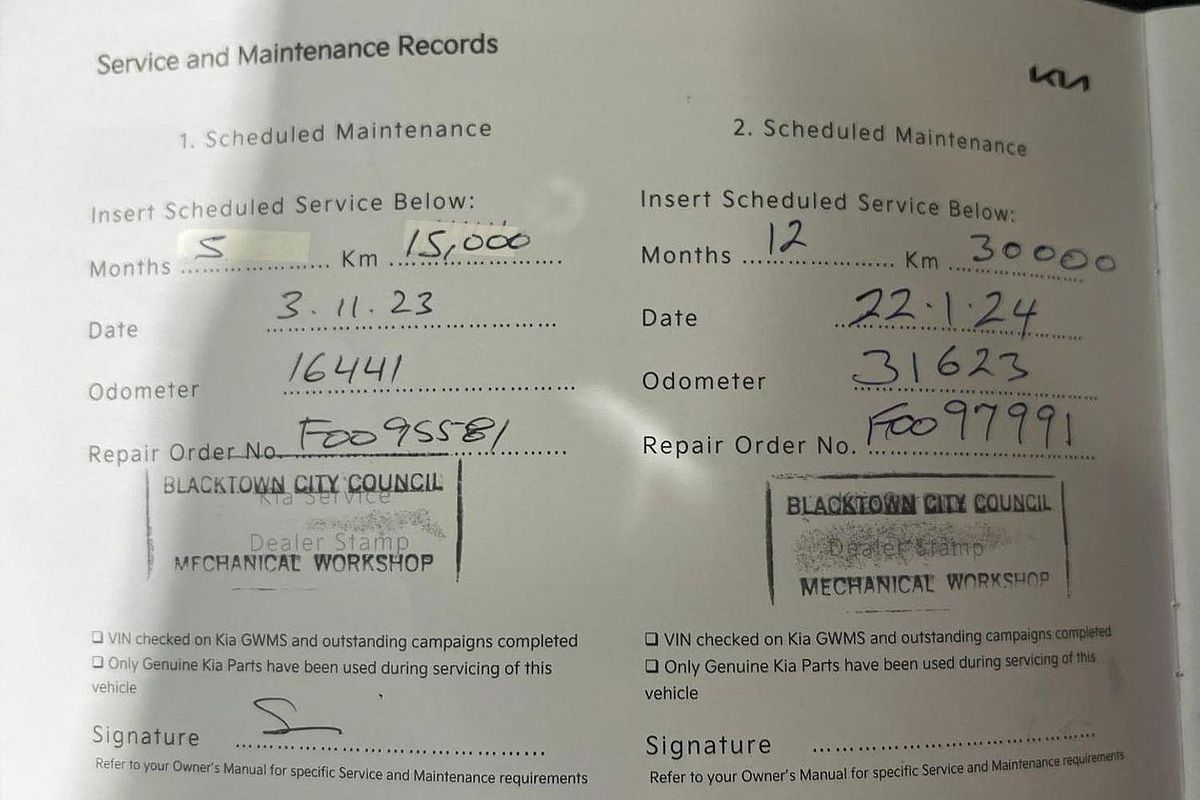 2023 Kia Carnival S KA4