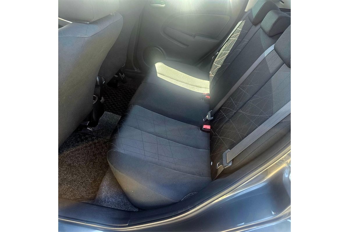 2013 Mazda 2 Neo DE Series 2