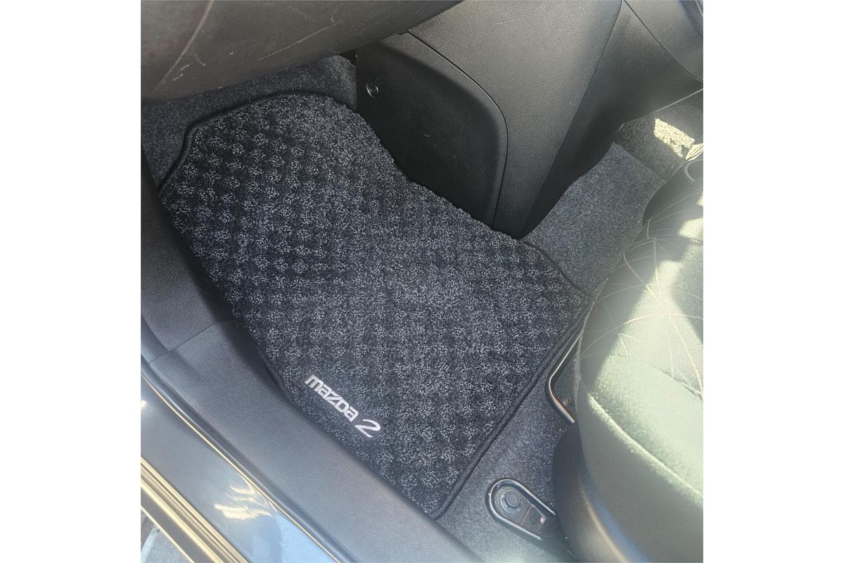 2013 Mazda 2 Neo DE Series 2