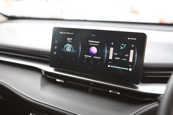 2025 GWM Haval H6 Lux B01