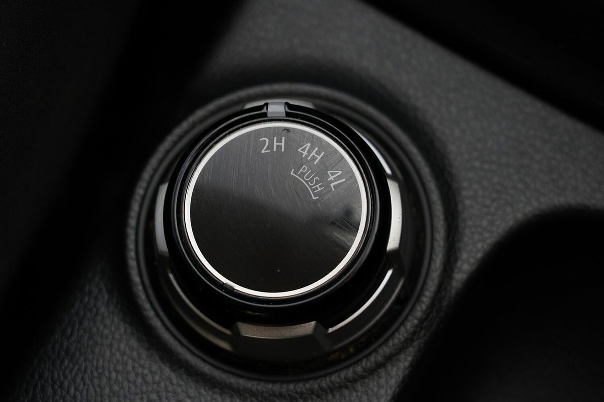 2020 Mitsubishi Triton GLX MR 4X4