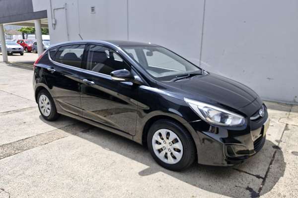 2015 Hyundai Accent Active RB3