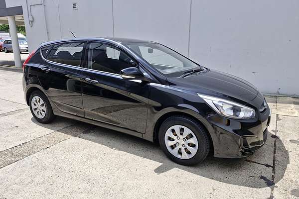 2015 Hyundai Accent Active RB3