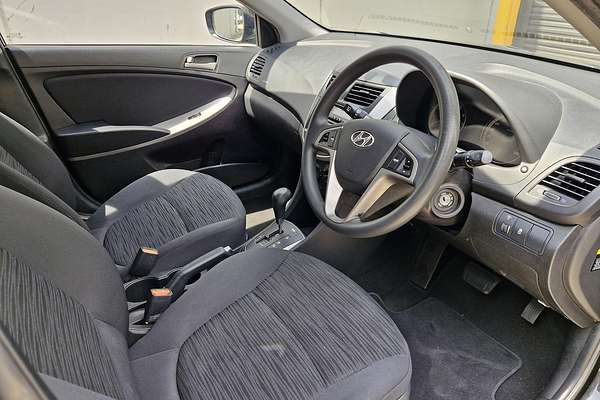 2015 Hyundai Accent Active RB3