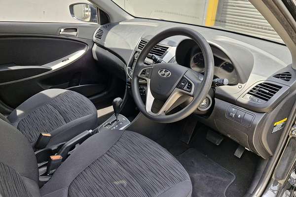 2015 Hyundai Accent Active RB3