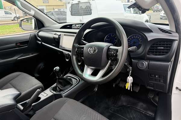 2019 Toyota Hilux SR GUN126R 4X4