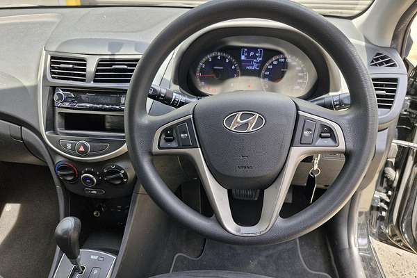 2015 Hyundai Accent Active RB3