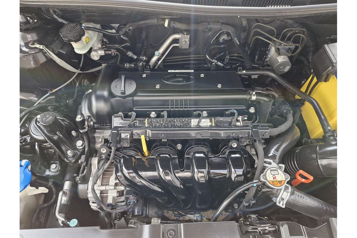 2015 Hyundai Accent Active RB3