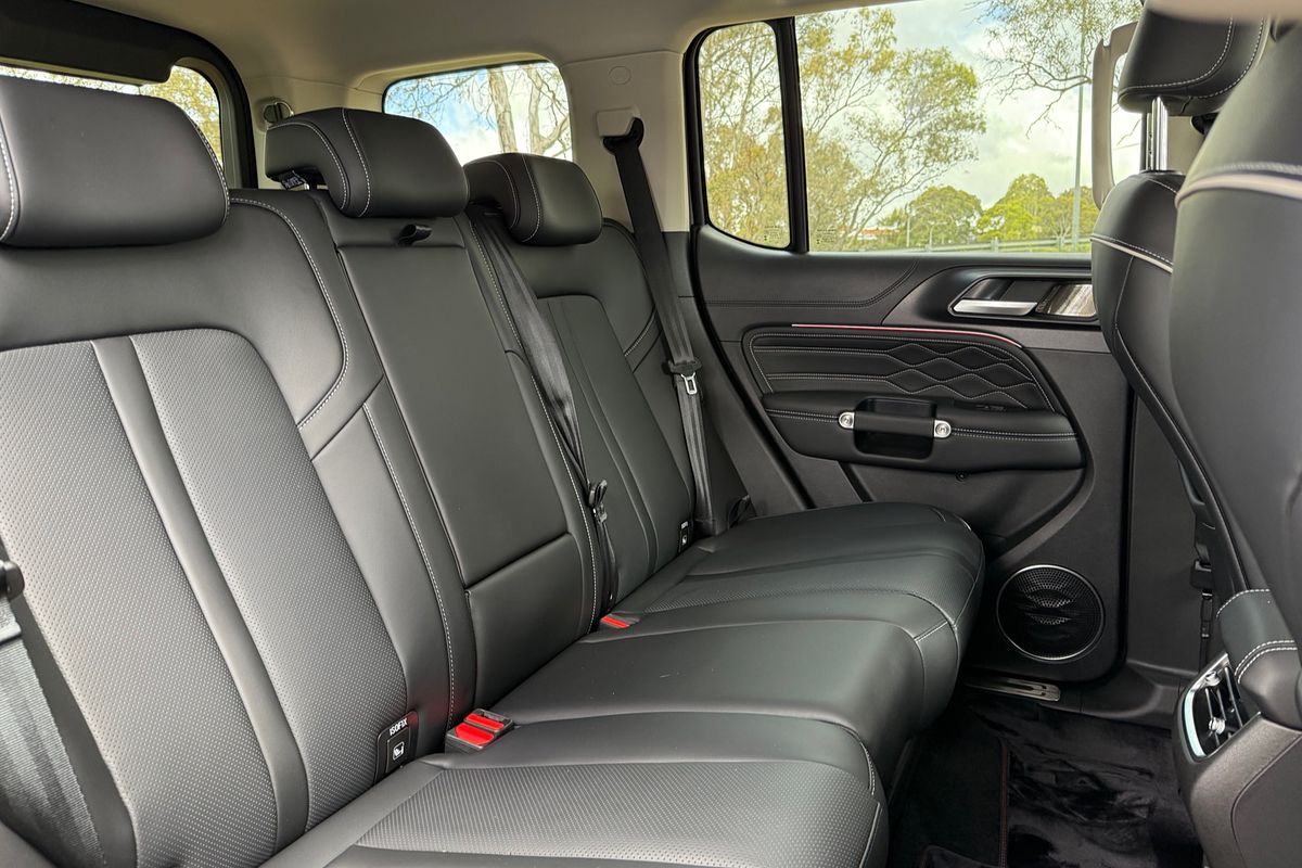 2025 GWM Tank 300 Ultra P01