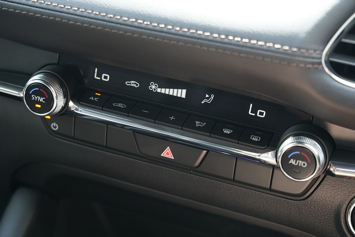 2024 Mazda 3 G20 Touring BP Series