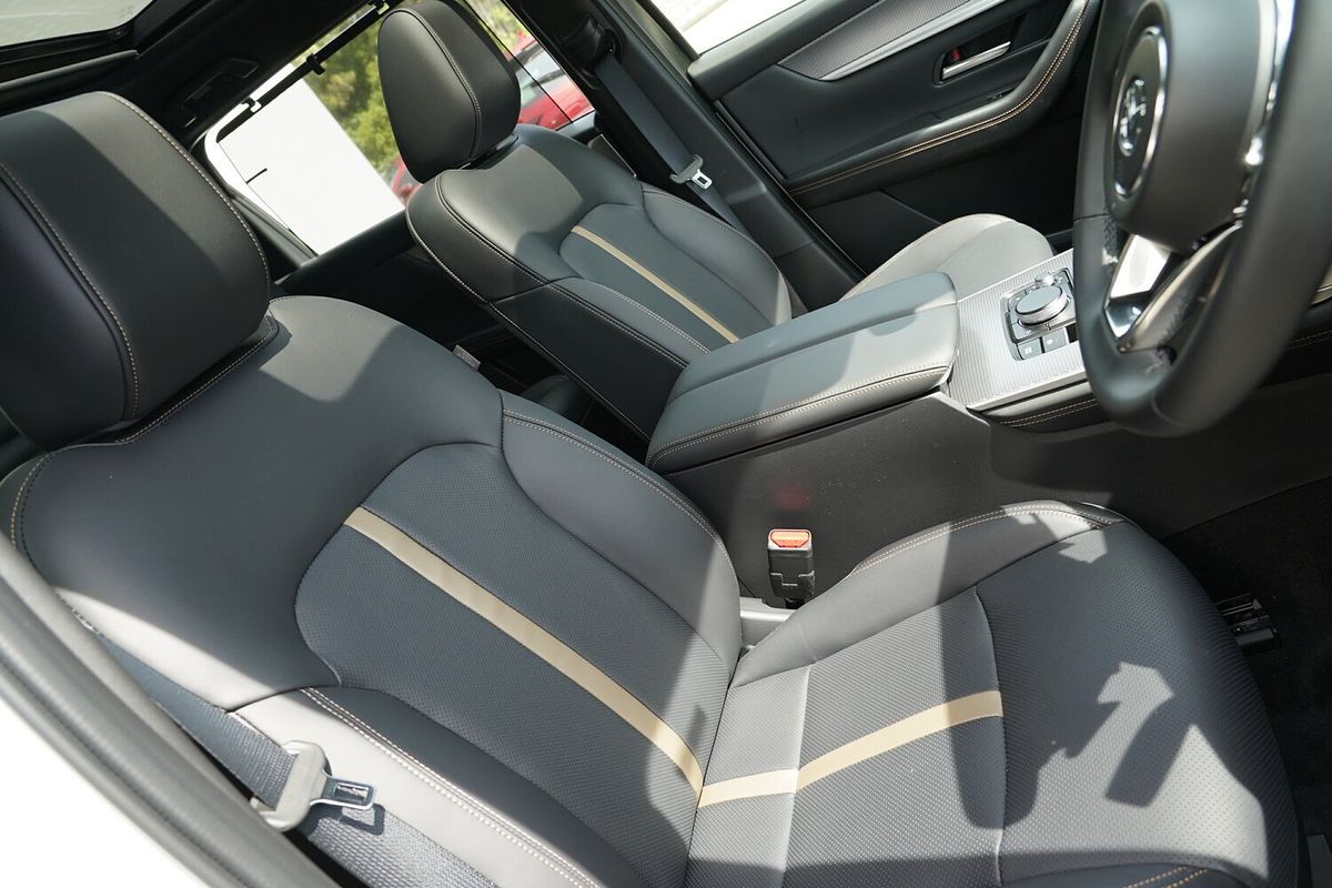 2024 Mazda CX-80 D50e Azami KL