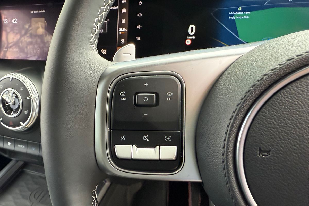 2025 GWM Tank 300 Ultra P01