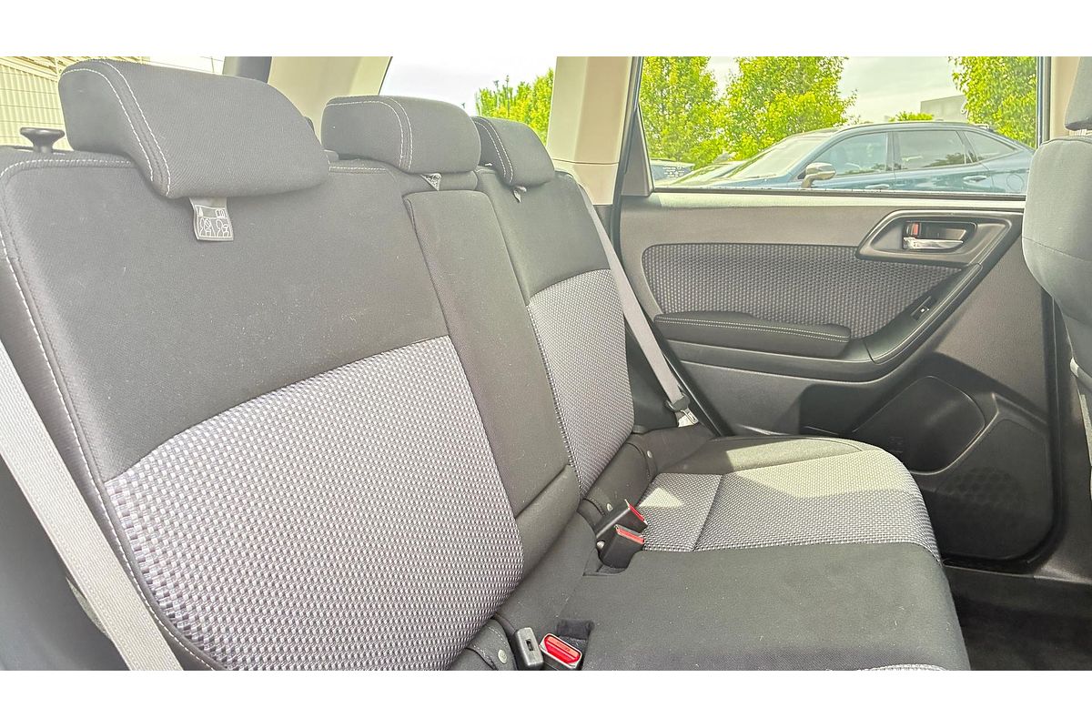 2016 Subaru Forester 2.5i-L S4