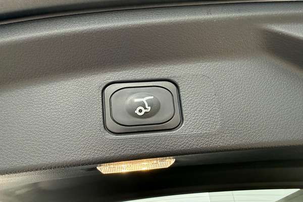 2025 Ford Everest Trend 2.0L