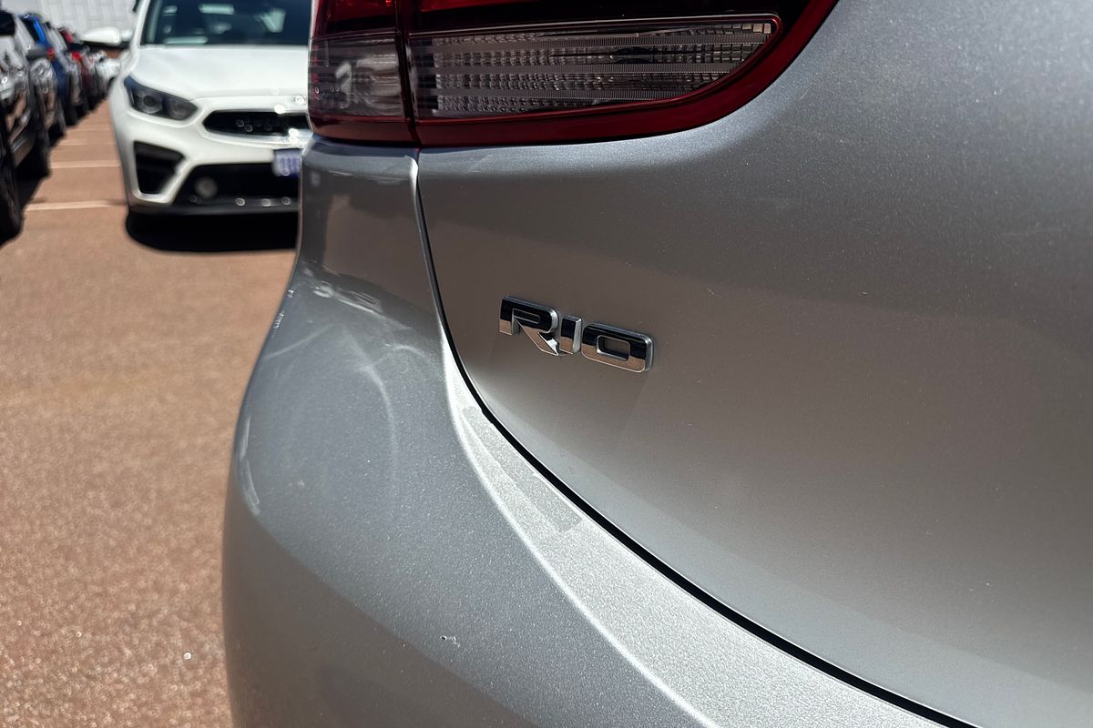 2018 Kia Rio S YB