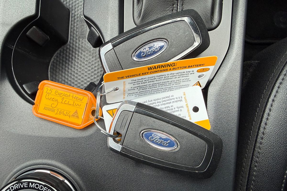 2025 Ford Everest Trend 2.0L