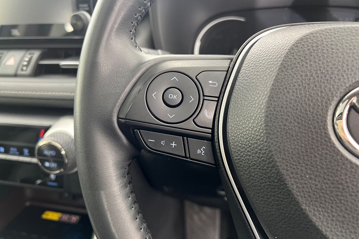 2022 Toyota RAV4 Cruiser AXAH52R