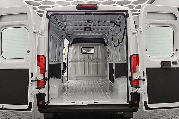 2025 Fiat Ducato Series 9 LWB