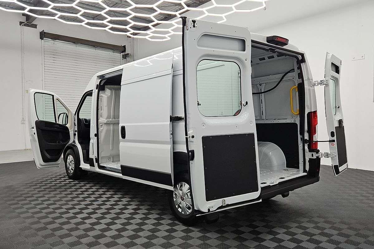 2025 Fiat Ducato Series 9 LWB