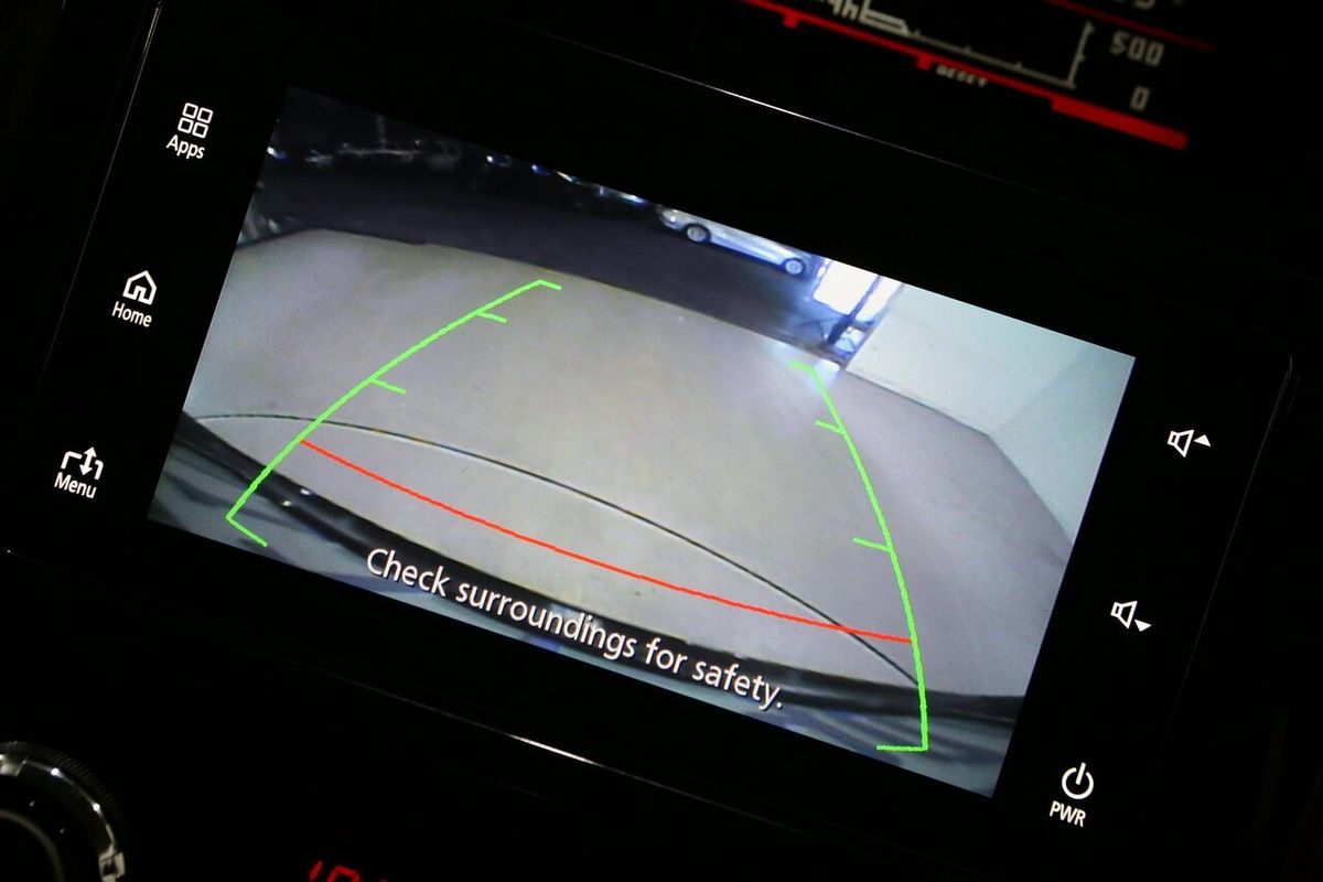 2018 Mitsubishi Pajero GLS NX