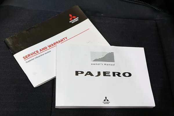 2018 Mitsubishi Pajero GLS NX