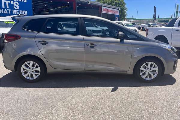 2017 Kia Rondo Si RP