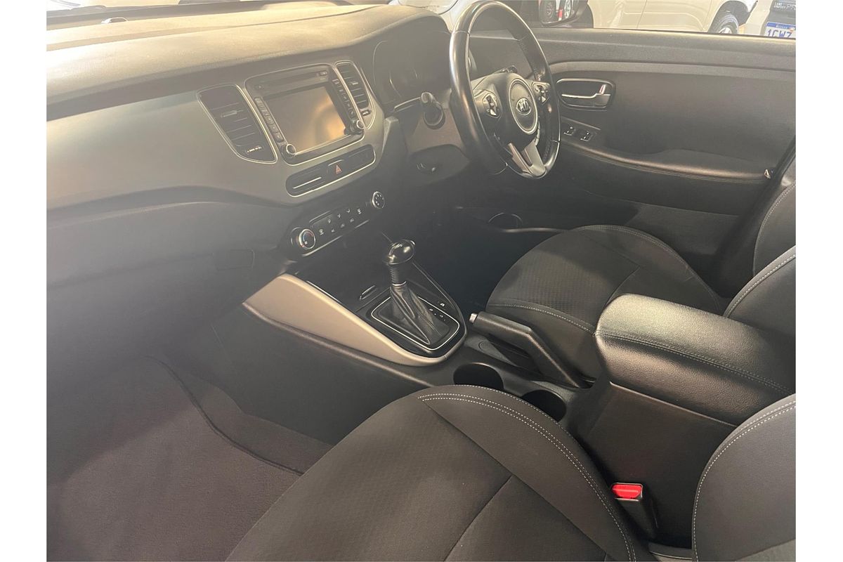 2017 Kia Rondo Si RP