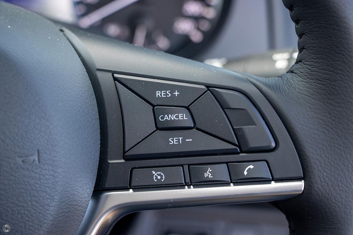 2025 Nissan Navara ST-X D23 4X4