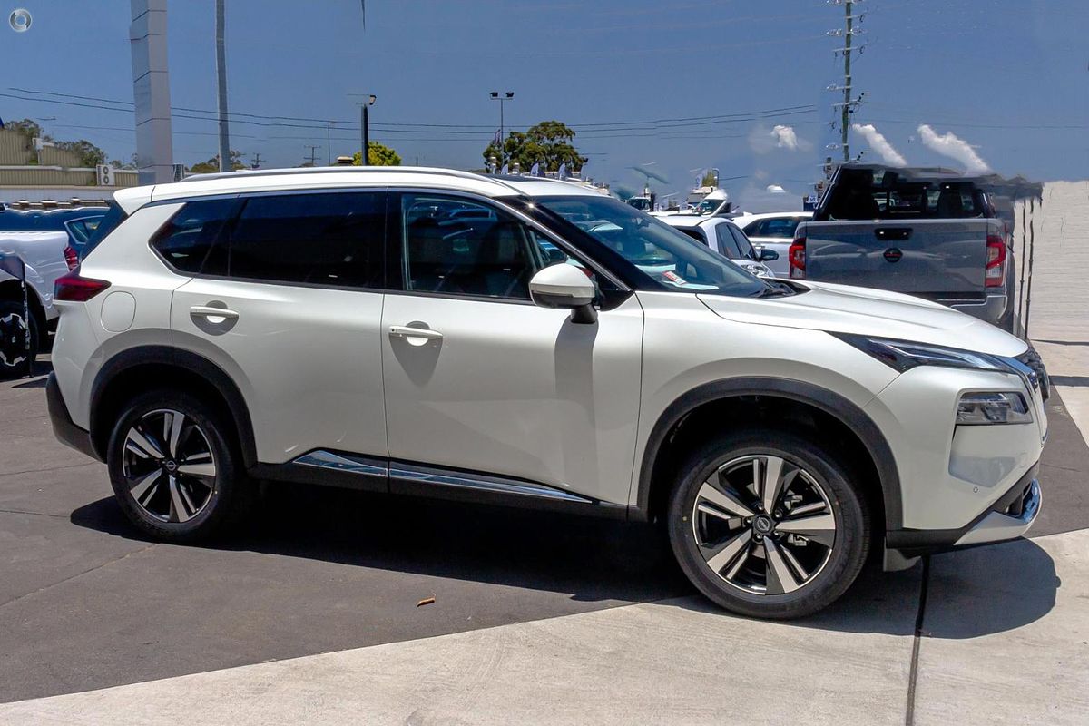 2025 Nissan X-TRAIL Ti T33