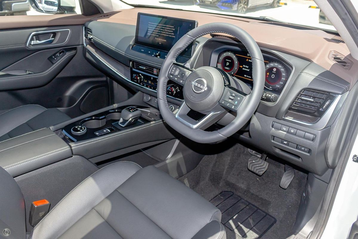 2025 Nissan X-TRAIL Ti T33