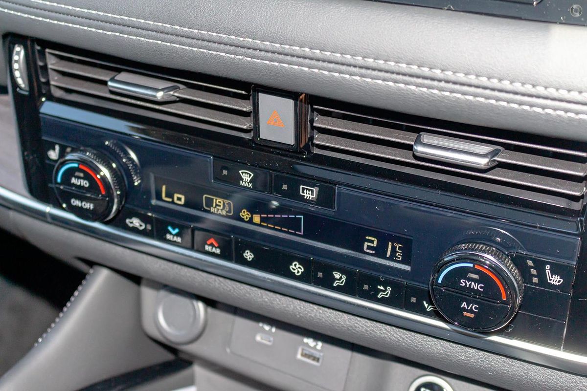 2025 Nissan X-TRAIL Ti T33