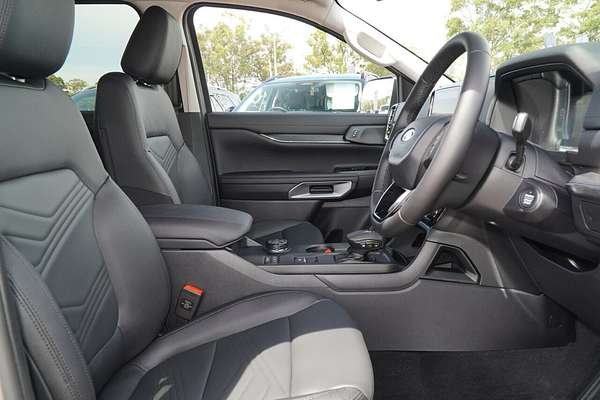 2025 Ford Everest Trend 2.0L