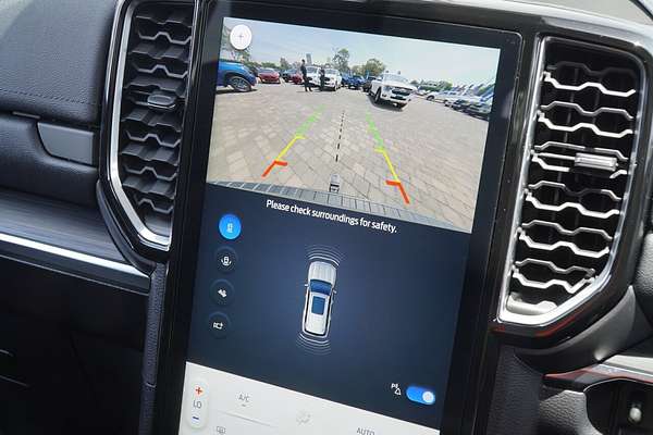 2025 Ford Everest Trend 2.0L