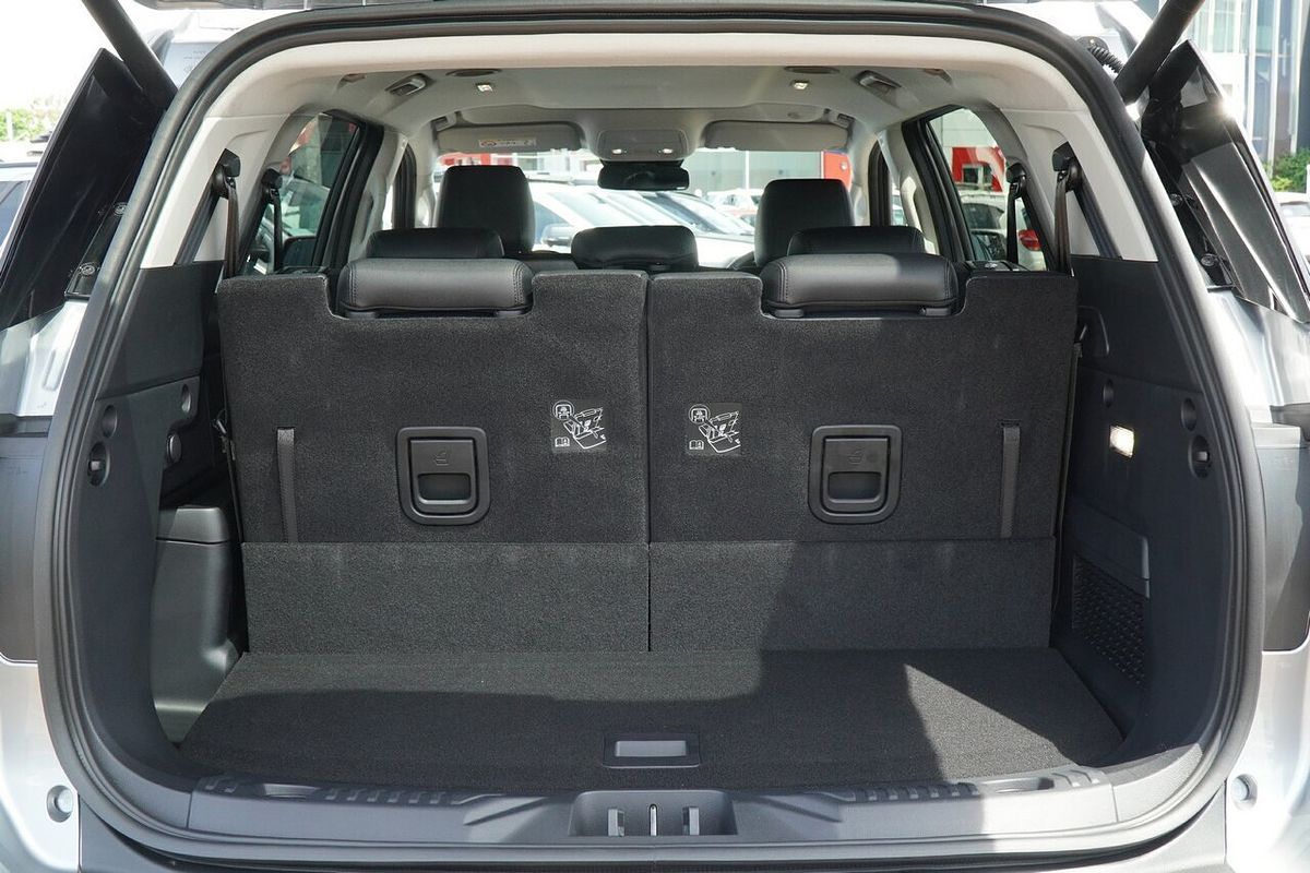 2025 Ford Everest Trend 2.0L