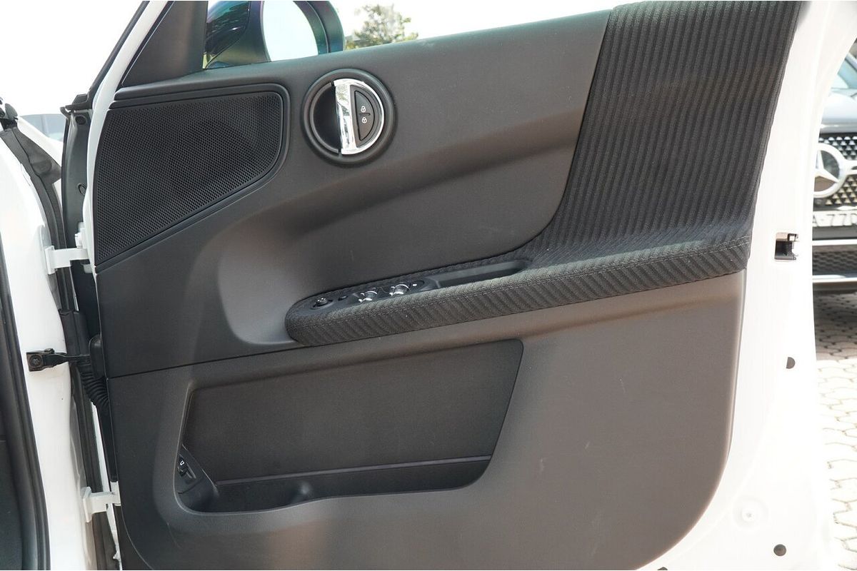 2018 MINI Countryman Cooper F60