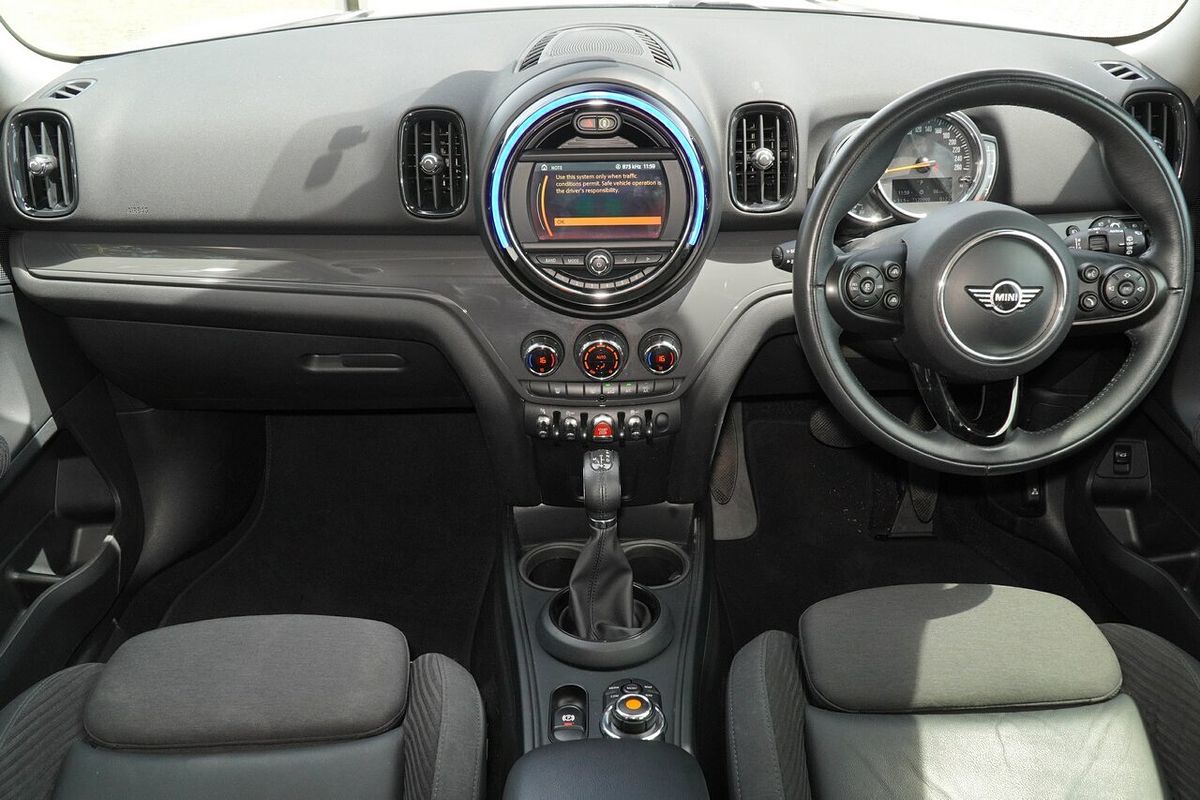 2018 MINI Countryman Cooper F60