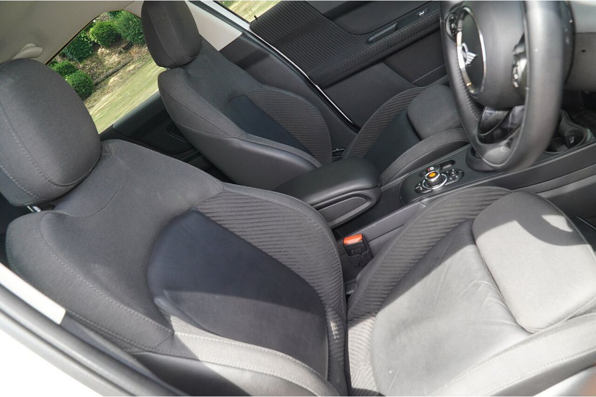 2018 MINI Countryman Cooper F60