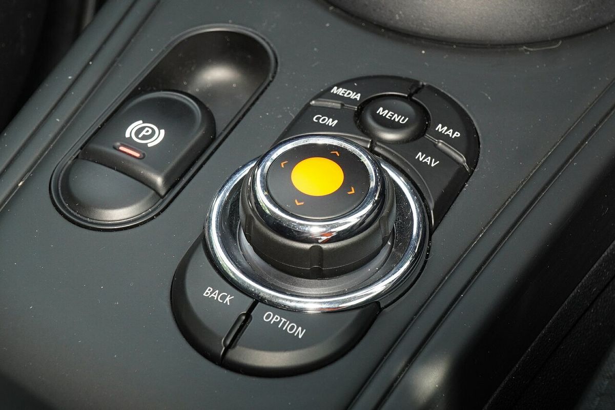 2018 MINI Countryman Cooper F60