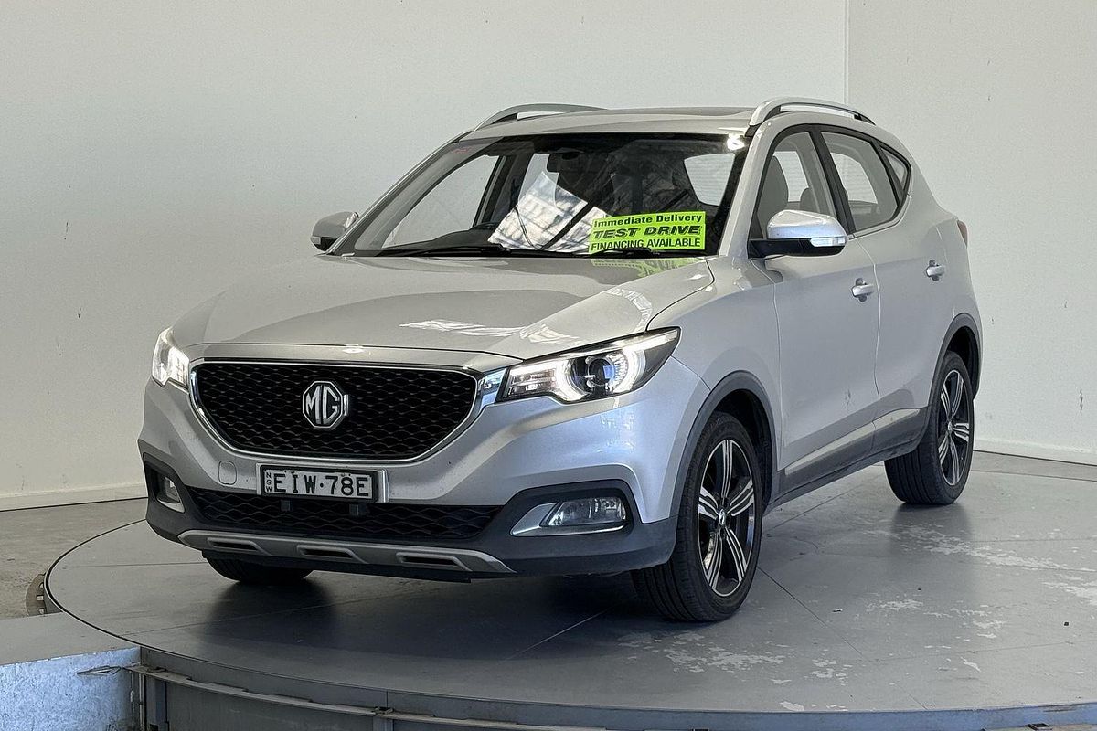 2020 MG ZS Essence AZS1