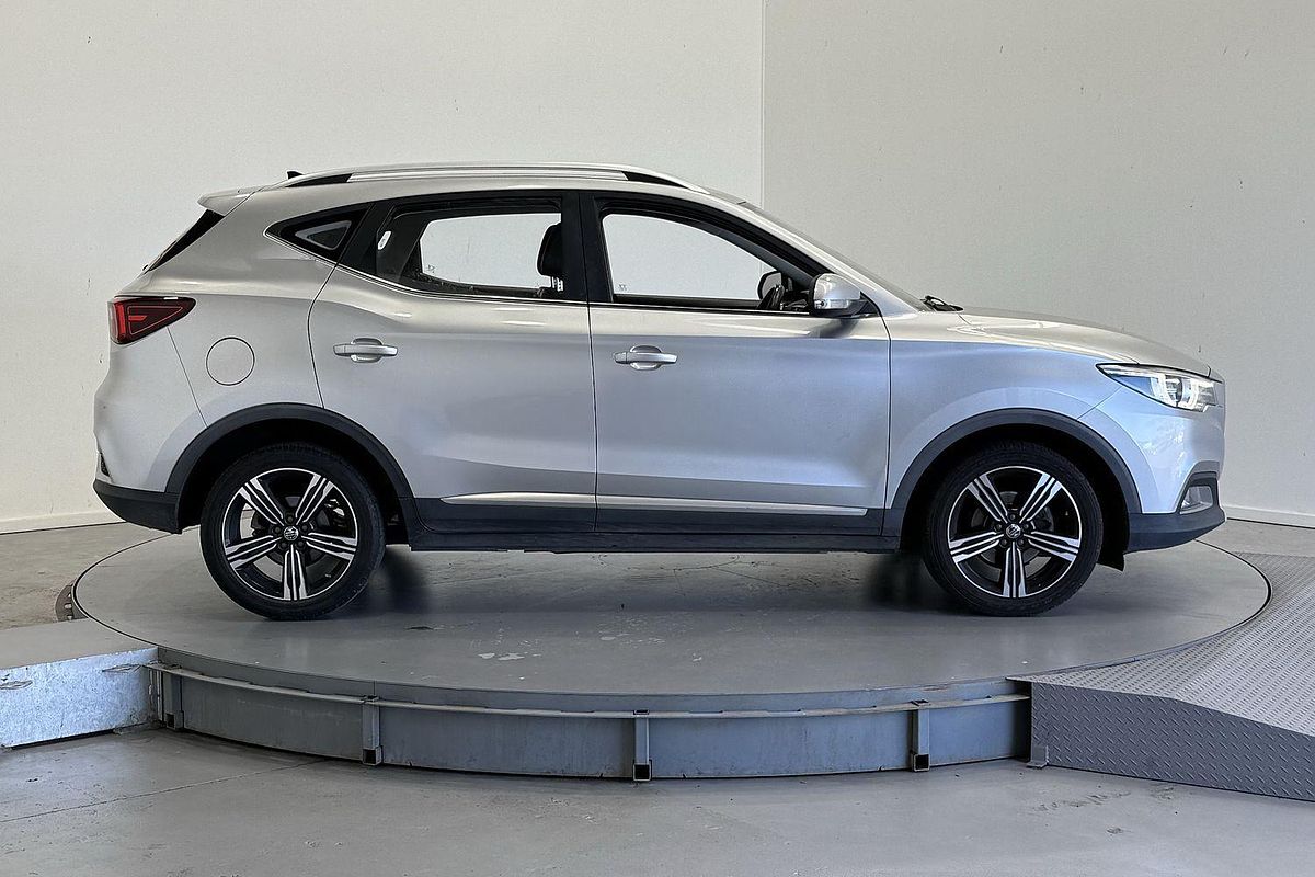 2020 MG ZS Essence AZS1