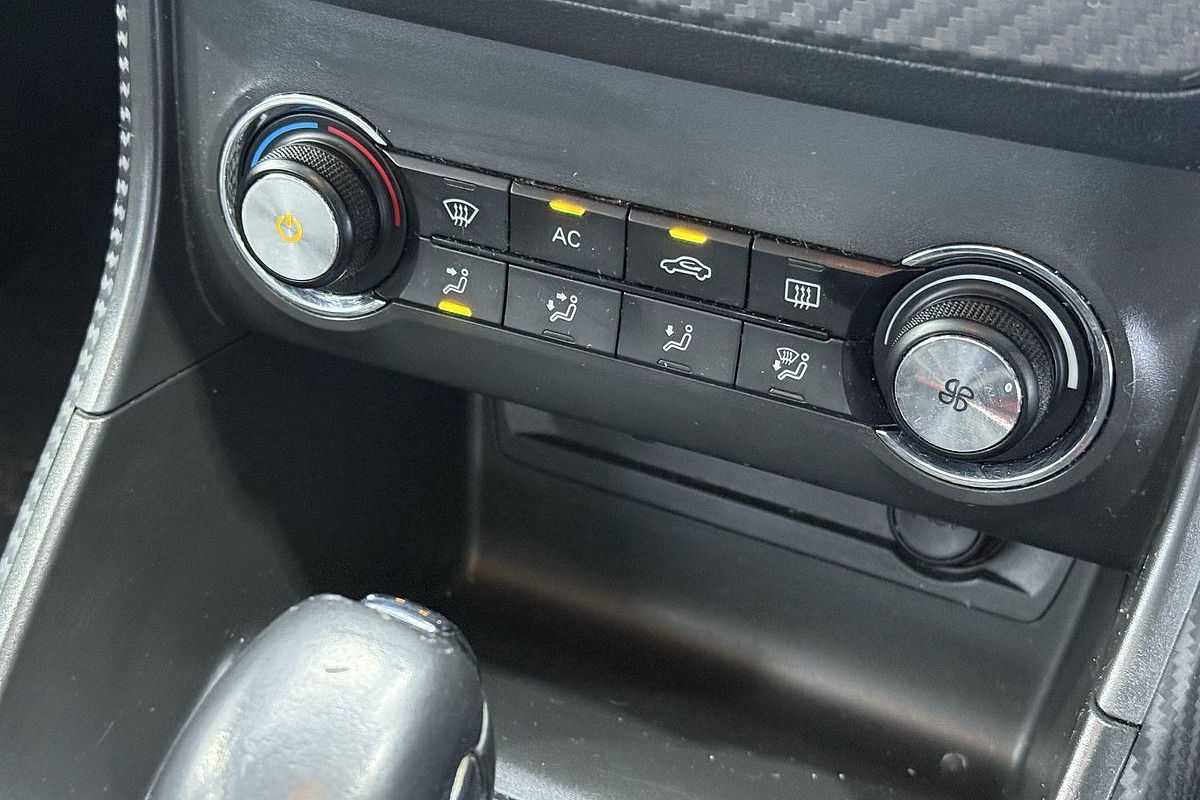 2020 MG ZS Essence AZS1