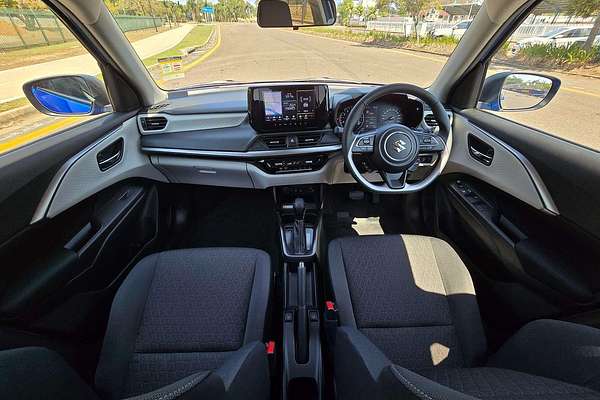 2025 Suzuki Swift Hybrid GLX UZ