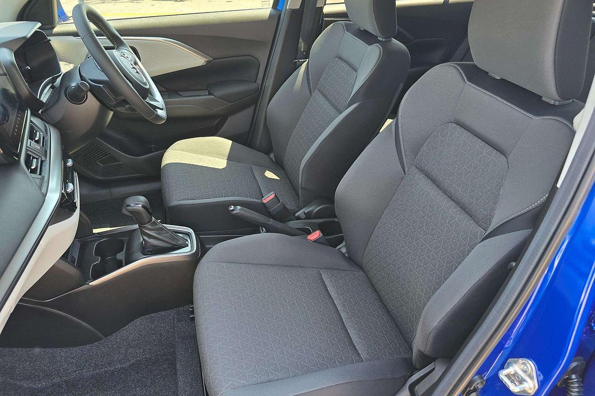 2025 Suzuki Swift Hybrid GLX UZ