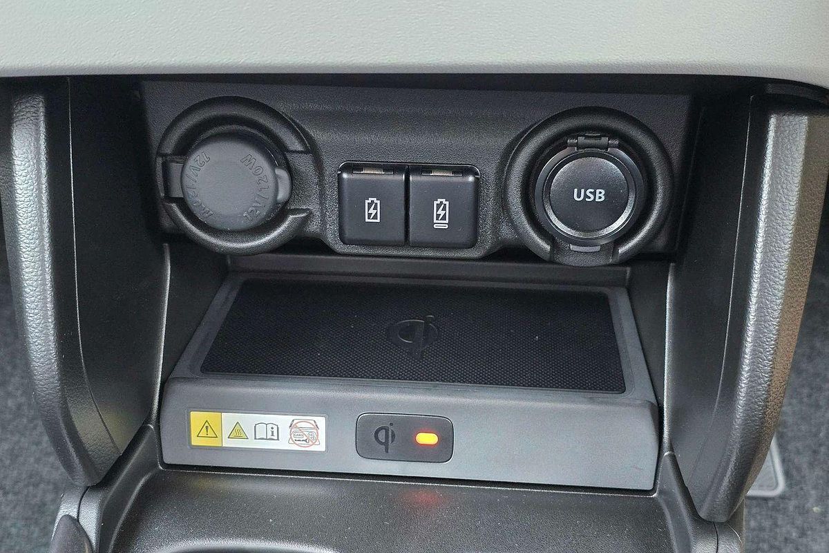 2025 Suzuki Swift Hybrid GLX UZ